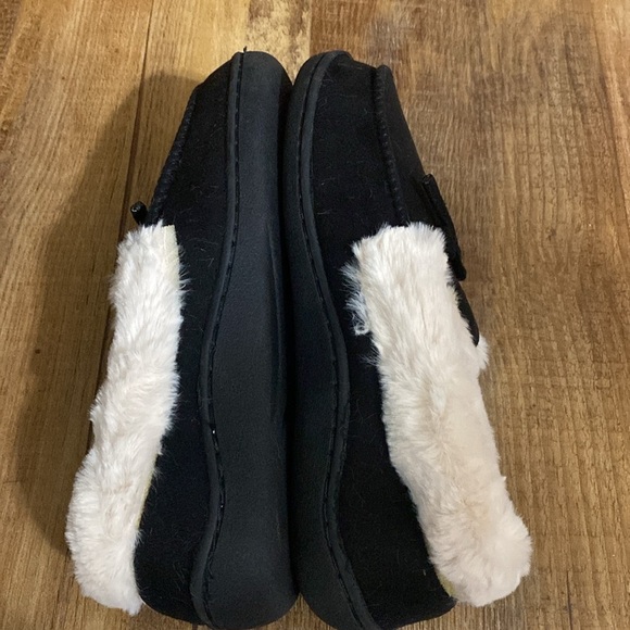 Seranoma black moccasin slippers with cream faux fur lining size 8 NWT - Picture 6 of 9